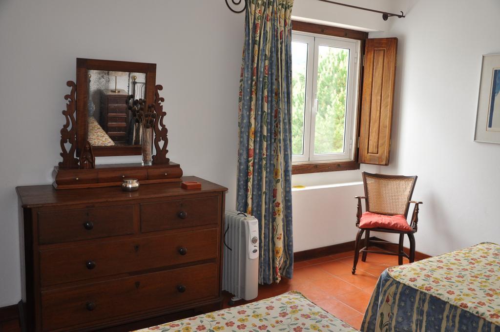 Quinta Do Moinho Da Pascoa Guest House Palmela Bilik gambar