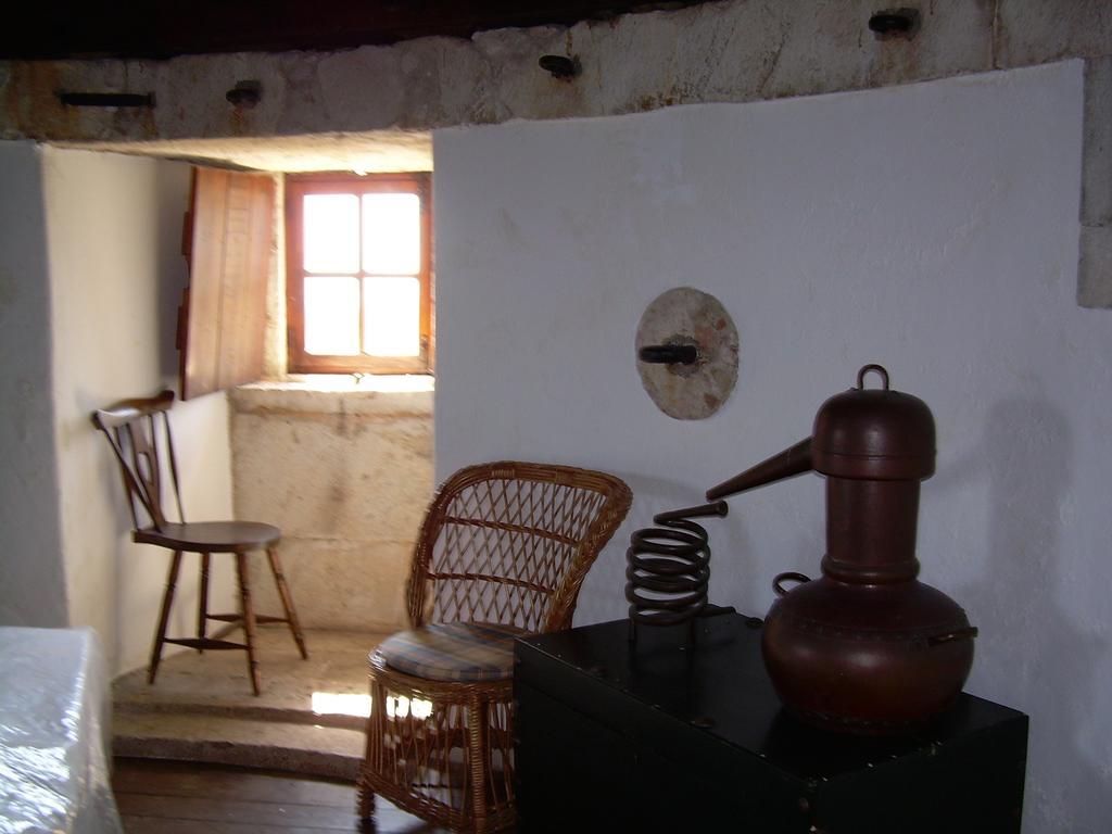 Quinta Do Moinho Da Pascoa Guest House Palmela Bilik gambar