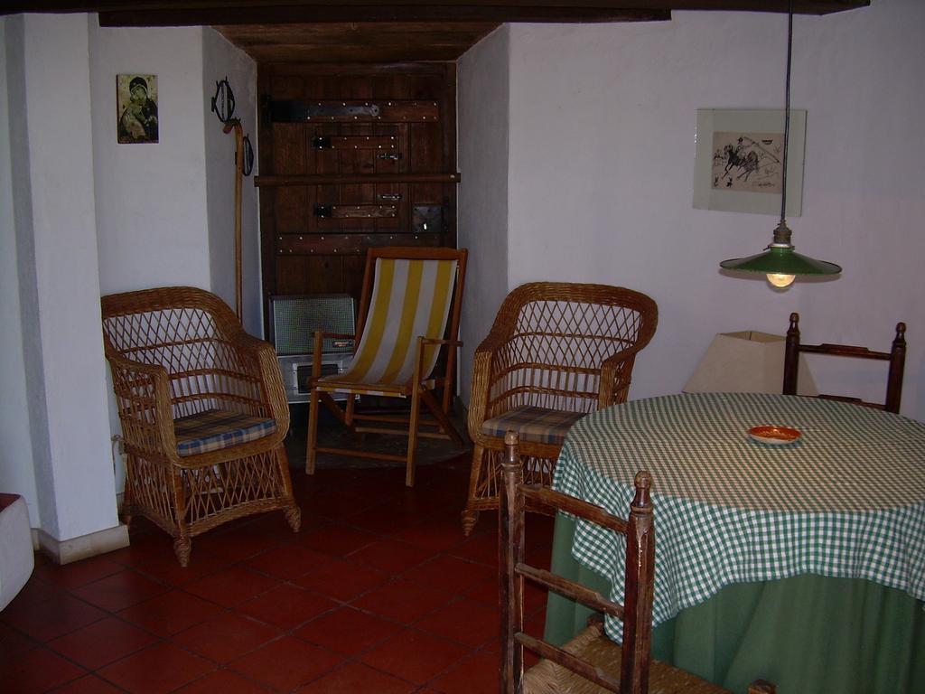 Quinta Do Moinho Da Pascoa Guest House Palmela Bilik gambar
