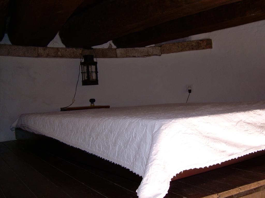 Quinta Do Moinho Da Pascoa Guest House Palmela Bilik gambar